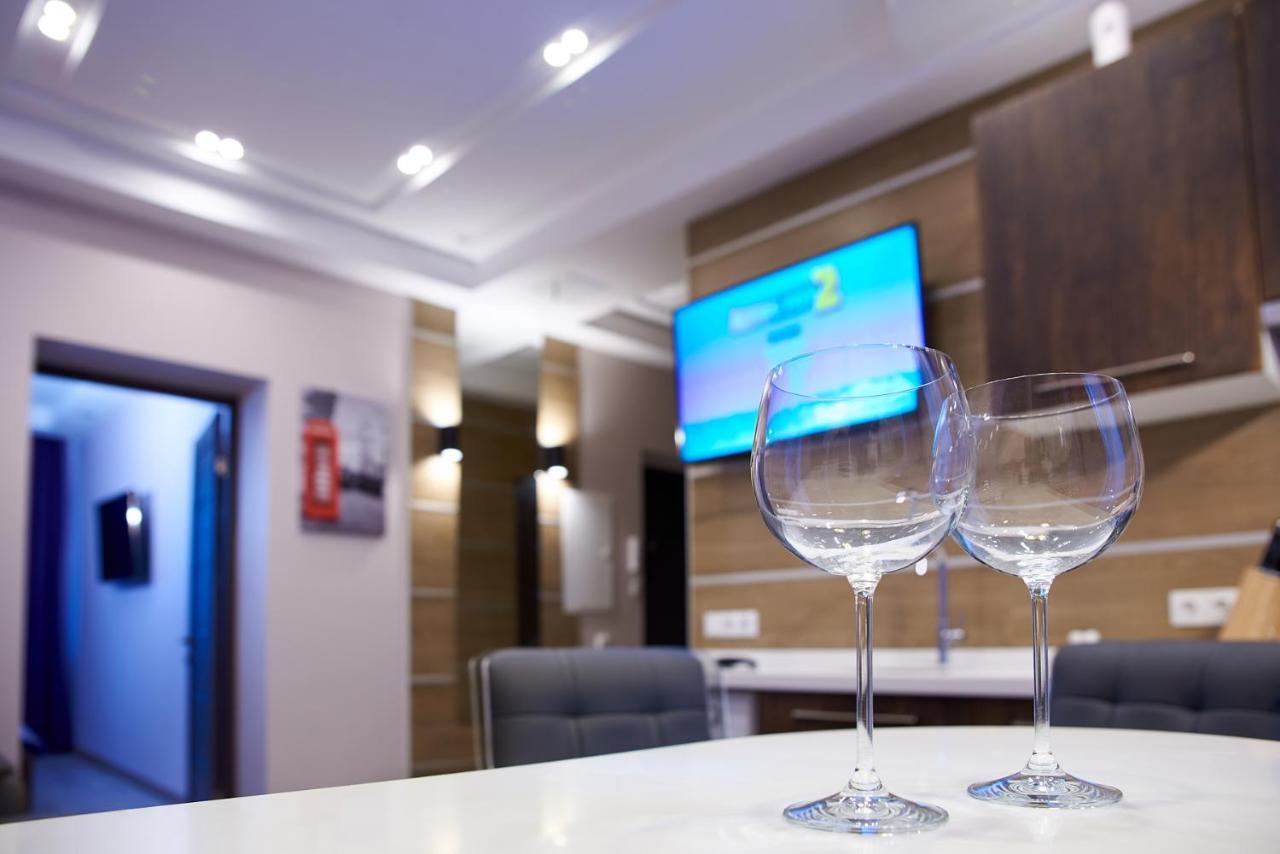 קייב Sauna, Big Jacuzzi , Khreshchatyk Apartments מראה חיצוני תמונה